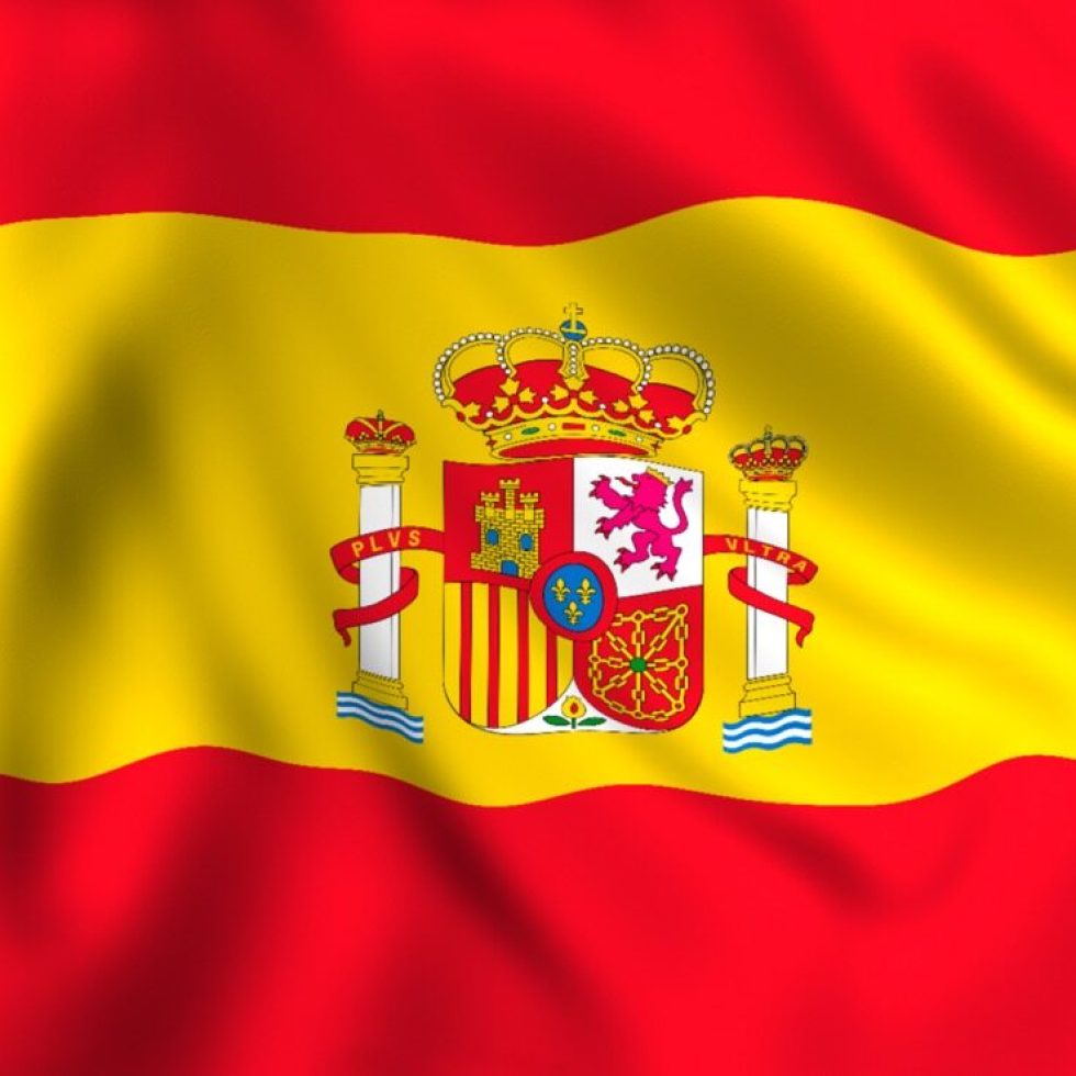 spanish-flag-waving-symbol-of-spain-2021-08-26-20-26-58-utc Groß